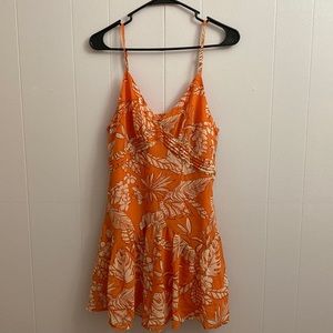 Large New Woven Red/Cream Dress